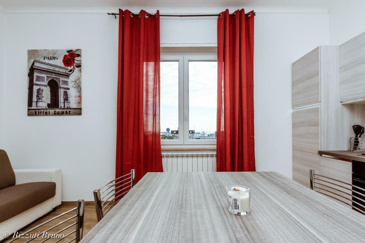 Happy House Apartment Савона Екстериор снимка